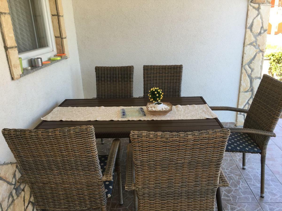 Apartmani Darija Vir Zewnętrze zdjęcie