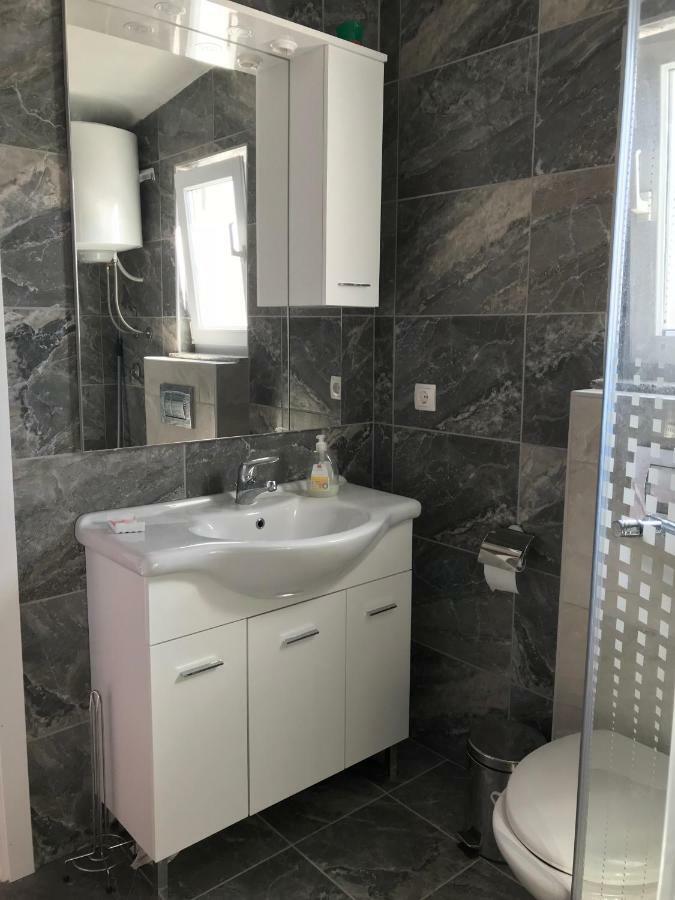 Apartmani Darija Vir Zewnętrze zdjęcie